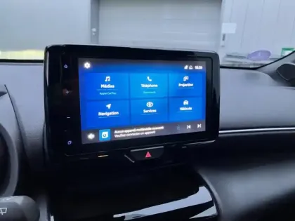 Photo 14 Toyota Yaris Hybride 1.5 HYBRID 116H DESIGN