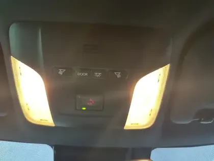 Photo 17 Toyota Corolla Hybride 122h JBL Edition