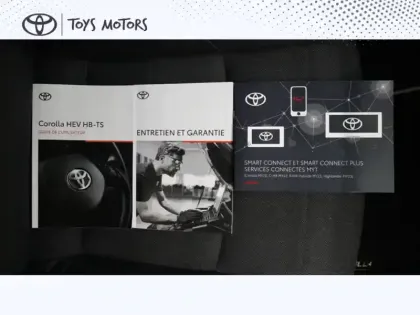 Photo 24 Toyota Corolla Hybride 140ch Design
