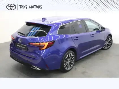 Photo 8 Toyota Corolla Hybride 140ch Design