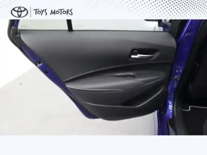 Photo 19 Toyota Corolla Hybride 140ch Design