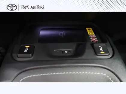 Photo 13 Toyota Corolla Hybride 140ch Design