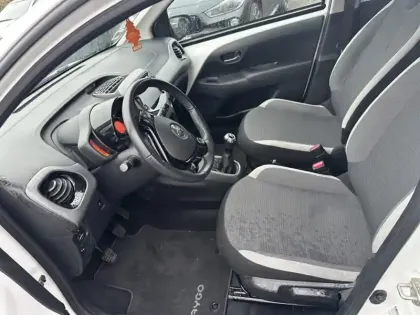 Photo 10 Toyota Aygo 1.0 VVT-i x-look MY21