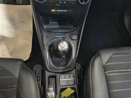 Photo 7 Ford Puma 1.0 Flexifuel 125ch S&S mHEV ST-Line X