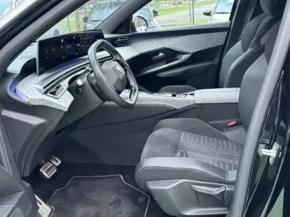 Photo 19 Peugeot 5008 Hybrid 136 GT 1.2 ch 6 rapports, Hybride6