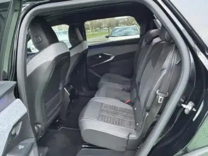 Photo 17 Peugeot 5008 Hybrid 136 GT 1.2 ch 6 rapports, Hybride6