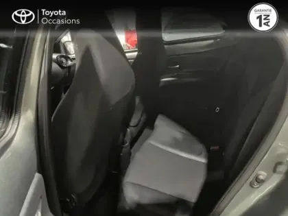 Photo 11 Toyota Yaris  116h Collection 5p Pack Techno