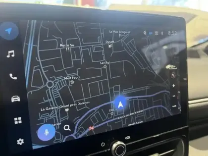 Photo 22 Toyota Yaris  116h Collection 5p Pack Techno