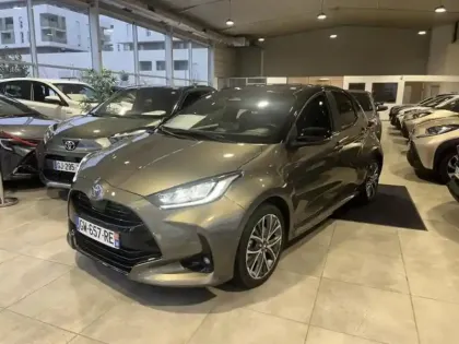 Photo 15 Toyota Yaris  116h Collection 5p Pack Techno