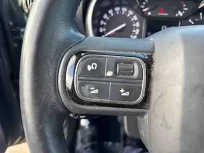 Photo 14 Citroën C3 Aircross  PureTech 130ch S&S Shine Pack EAT6