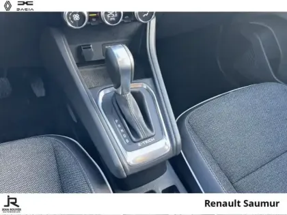Photo 5 Renault Captur  1.6 E-Tech hybride 145ch Techno