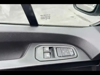 Photo 6 Renault Trafic Gén. III (J82) Ph3 Zen 4