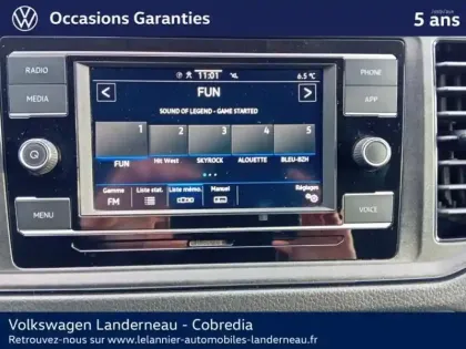 Photo 10 Volkswagen Crafter  Fg 30 L3H3 2.0 TDI 140ch Pro First Traction