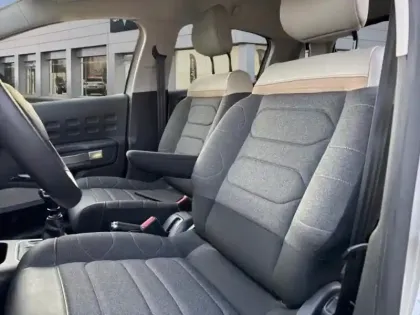 Photo 8 Citroën C3  1.2 PureTech 110ch S&S Shine 120-123g