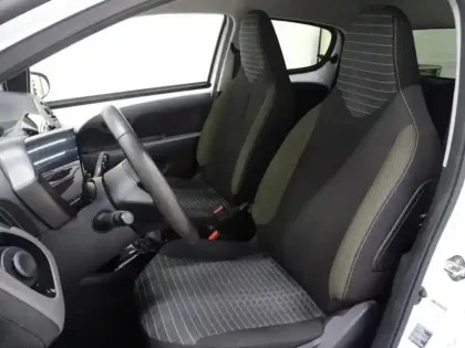 Photo 7 Peugeot 108  VTi 72 Style S&S 4cv 5p