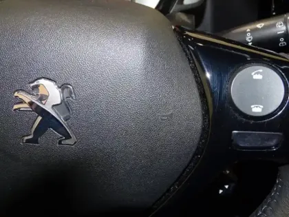 Photo 12 Peugeot 108  VTi 72 Style S&S 4cv 5p