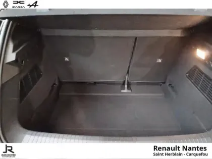 Photo 10 Renault Megane  E-Tech Electric 220ch Techno autonomie confort -24