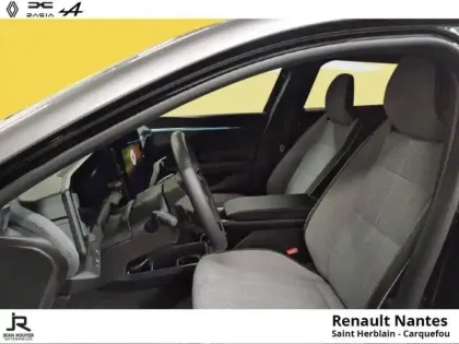 Photo 6 Renault Megane  E-Tech Electric 220ch Techno autonomie confort -24