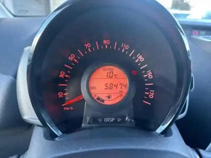 Photo 14 Citroën C1  VTi 72 S&S Feel 5p E6.d