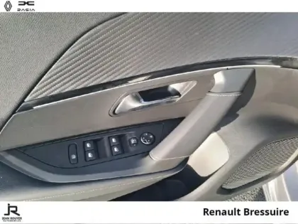 Photo 28 Peugeot 2008  1.5 BlueHDi 130ch S&S GT Pack EAT8 125g