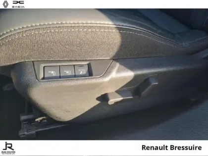 Photo 14 Peugeot 2008  1.5 BlueHDi 130ch S&S GT Pack EAT8 125g