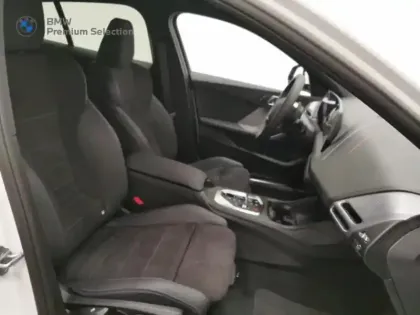 Photo 12 BMW Serie 1 Série 1 120A 170ch M Sport DKG7