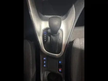 Photo 12 Toyota Yaris  116h Dynamic 5p MY22