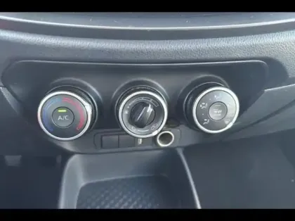 Photo 14 Toyota Aygo  X 72ch  X DYNAMIC