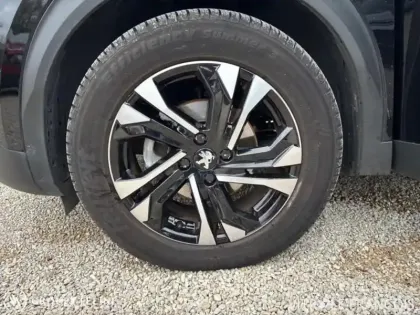 Photo 10 Peugeot 2008  1.2 PureTech 130ch S&S Allure EAT8