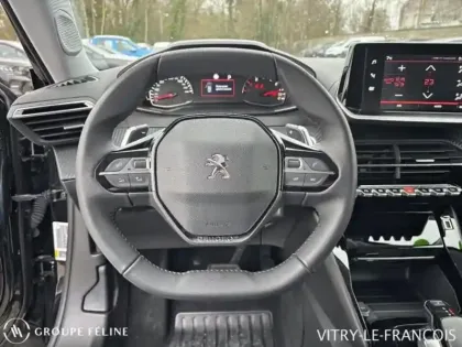 Photo 11 Peugeot 2008  1.2 PureTech 130ch S&S Allure EAT8