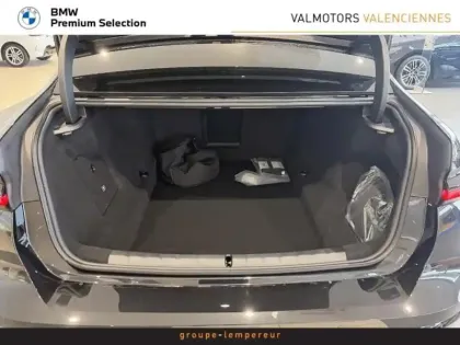 Photo 6 BMW Serie 7 Série 7 750eA xDrive 489ch M Sport