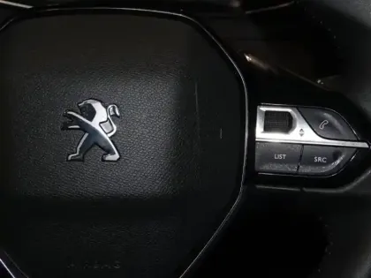 Photo 14 Peugeot 208  1.2 PureTech 100ch S&S Style