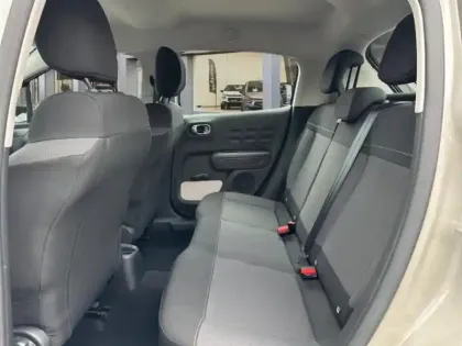 Photo 9 Citroën C3  1.2 PureTech 83ch S&S YOU!