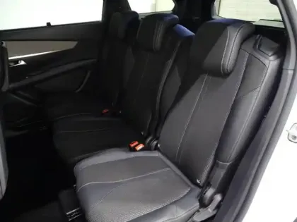 Photo 8 Peugeot 5008  1.5 BlueHDi 130ch S&S GT EAT8