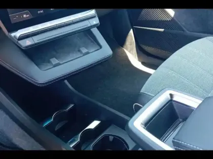 Photo 5 Renault Megane  E-Tech Electric EV60 220ch Techno optimum charge