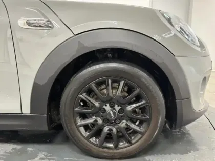 Photo 7 Mini Mini  One 102ch  Edition Greenwich