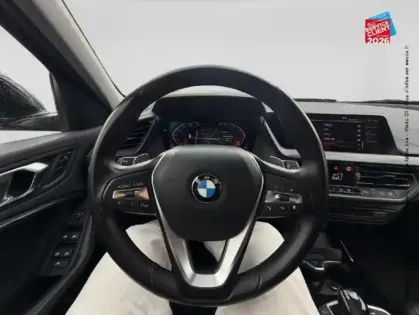 Photo 11 BMW Serie 1 Série 1 118dA 150ch Luxury