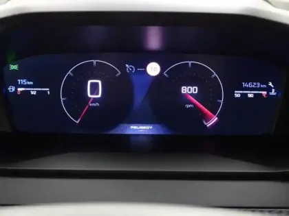 Photo 14 Peugeot 2008  1.2 PureTech 100ch S&S Allure