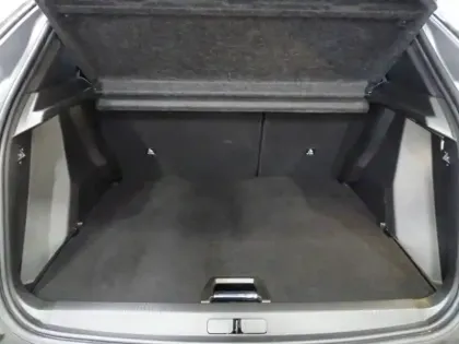 Photo 5 Peugeot 2008  1.2 PureTech 100ch S&S Allure