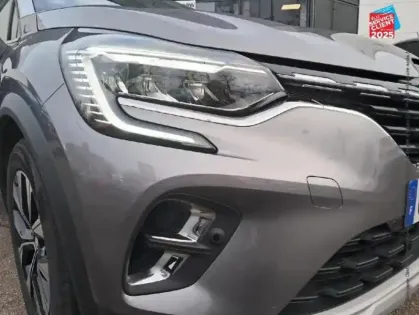 Photo 12 Renault Captur  1.3 TCe mild hybrid 140ch Techno