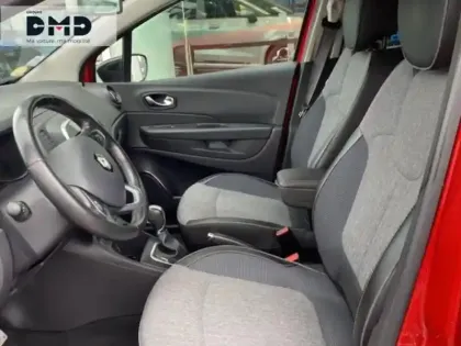 Photo 8 Renault Captur  1.5 dCi 90ch energy Zen EDC