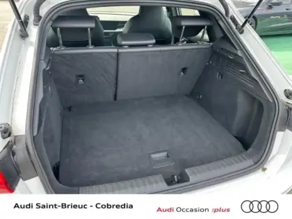 Photo 38 Audi A3  Sportback 35 TFSI 150ch Mild Hybrid S line S tronic 7
