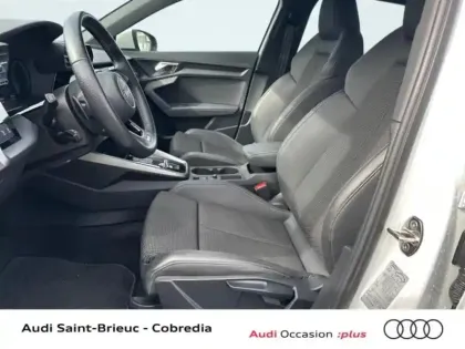 Photo 36 Audi A3  Sportback 35 TFSI 150ch Mild Hybrid S line S tronic 7