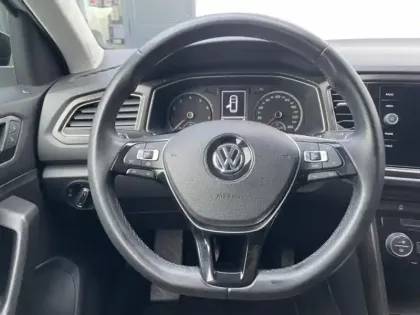 Photo 9 Volkswagen T-roc  1.0 TSI 115ch Lounge Euro6d-T