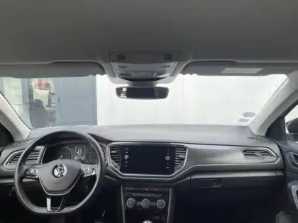 Photo 8 Volkswagen T-roc  1.0 TSI 115ch Lounge Euro6d-T