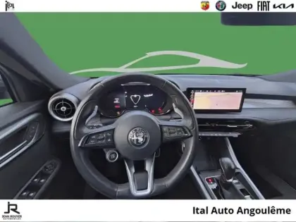 Photo 7 Alfa Romeo Tonale  1.5 Hybrid 130ch Edizione Speciale TCT