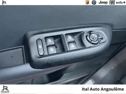 Photo 11 Alfa Romeo Tonale  1.5 Hybrid 130ch Edizione Speciale TCT