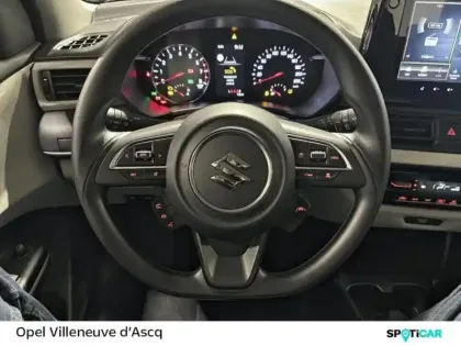 Photo 8 Suzuki Swift  1.2 Hybrid 83ch Avantage