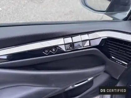 Photo 11 DS DS 4  E-TENSE 225ch Rivoli