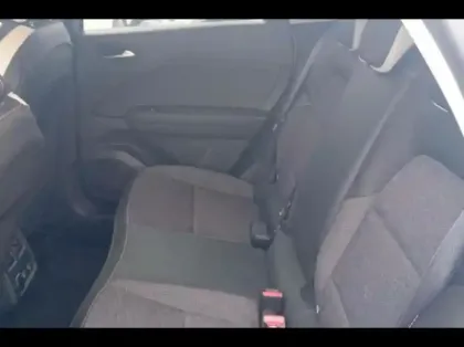 Photo 10 Renault Captur  1.3 TCe mild hybrid 140ch Techno